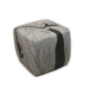 Cukrowa kostka kamień na tort jak z Minecraft