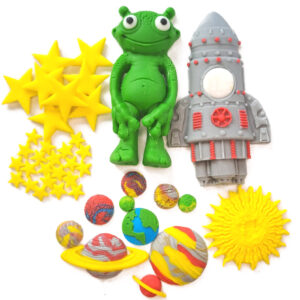 Zestaw na tort  - Kosmos UFO + dodatki /KOS1