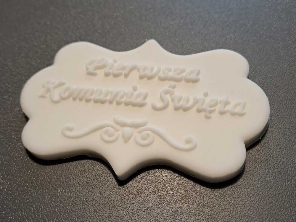 Plakietka cukrowa na tort Komunia biały napis - obrazek 2